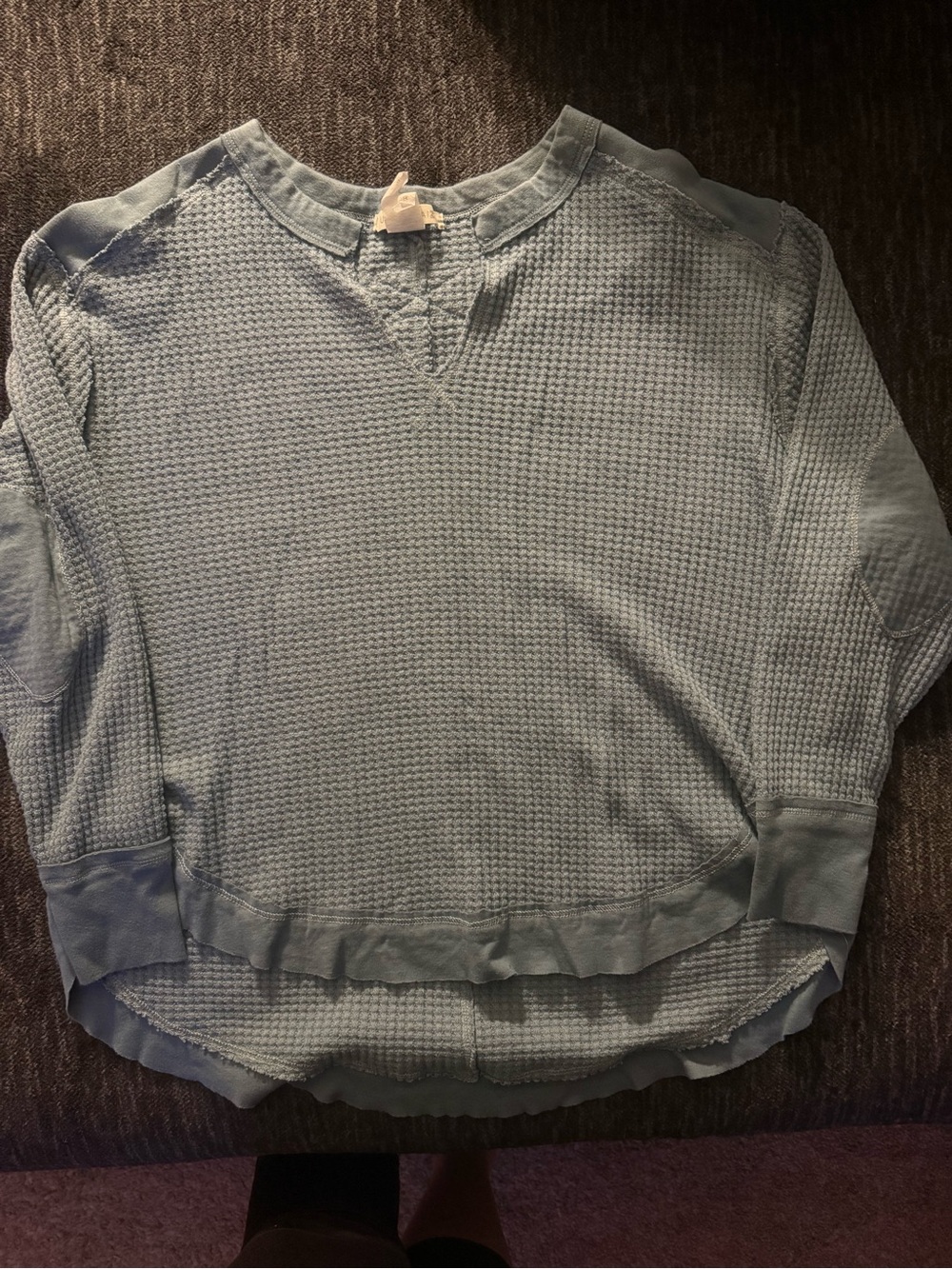 Women’s long sleeve shirt